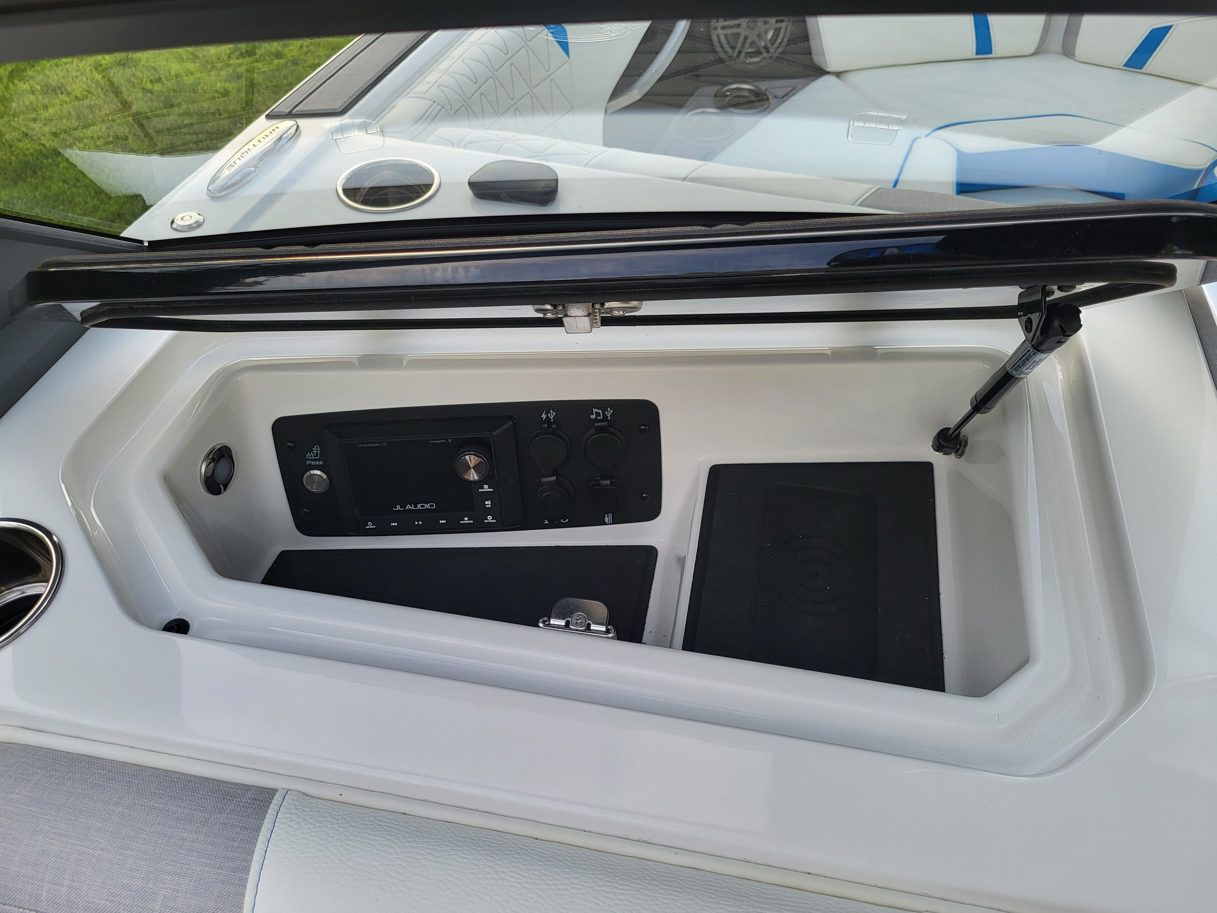 2023 Super Air Nautique GS22 Icon
